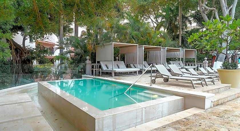 Hotel Caribe