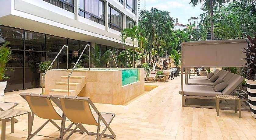 Hotel Caribe 5*