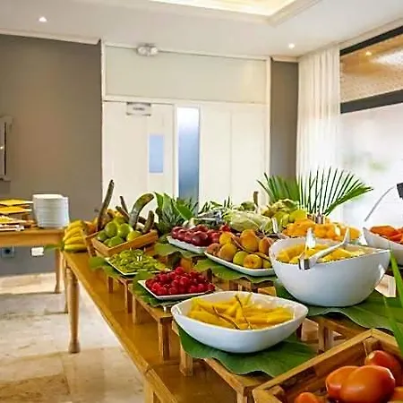 Caribe Hotel 5*